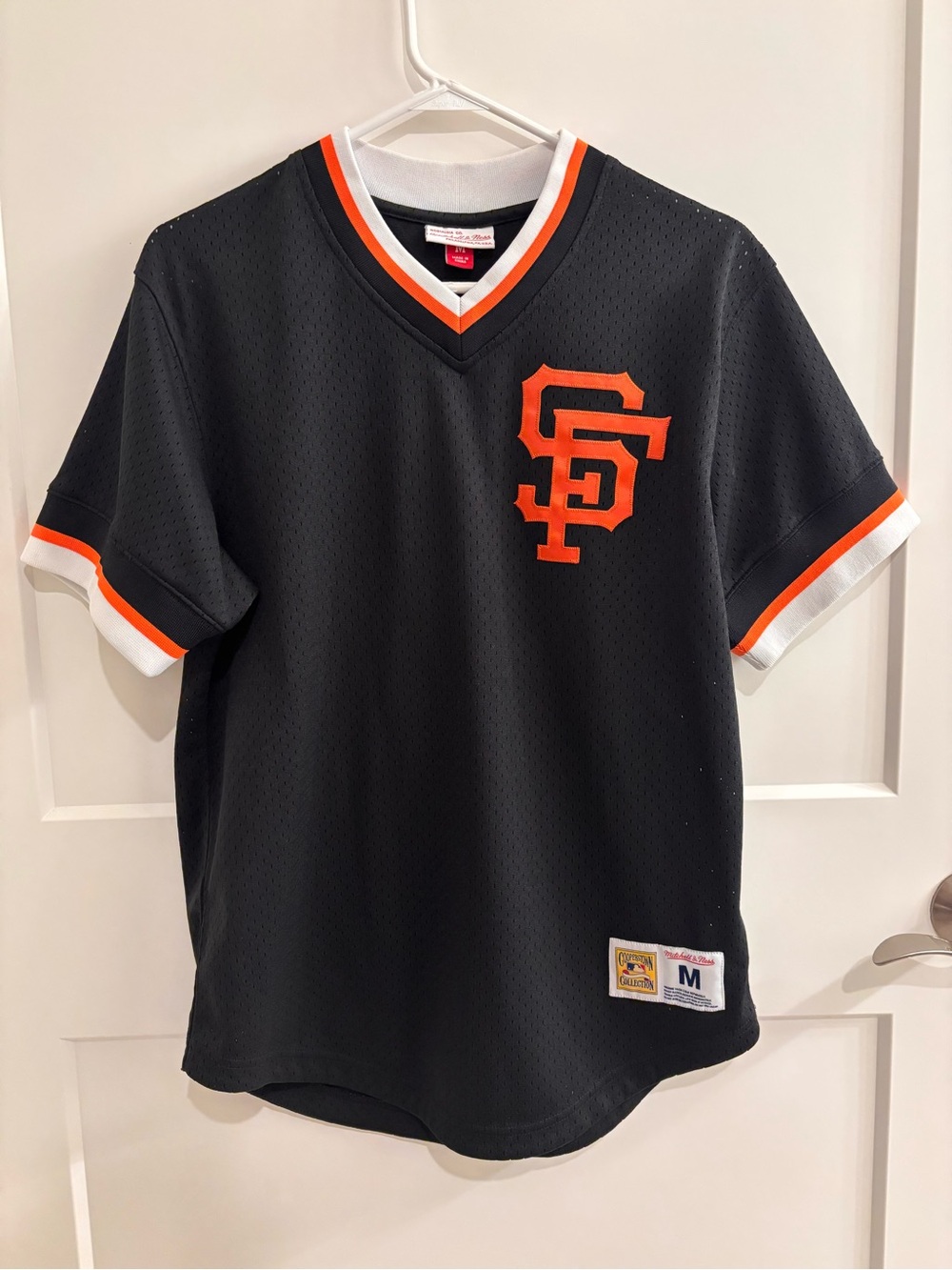 SF Giants jersey, men’s M